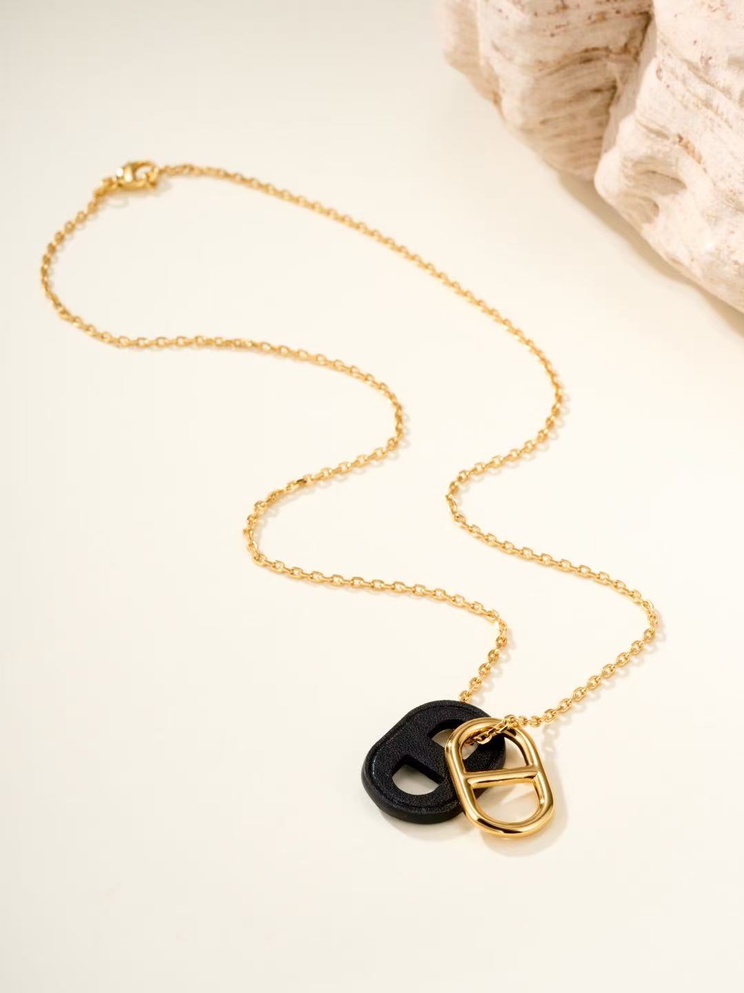 Hermes エルメス ネックレス