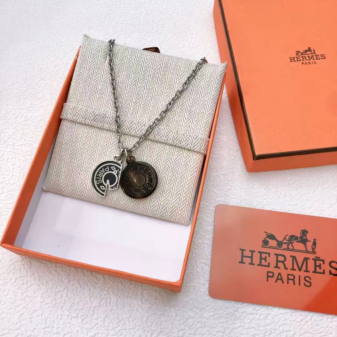 Hermes エルメス ネックレス