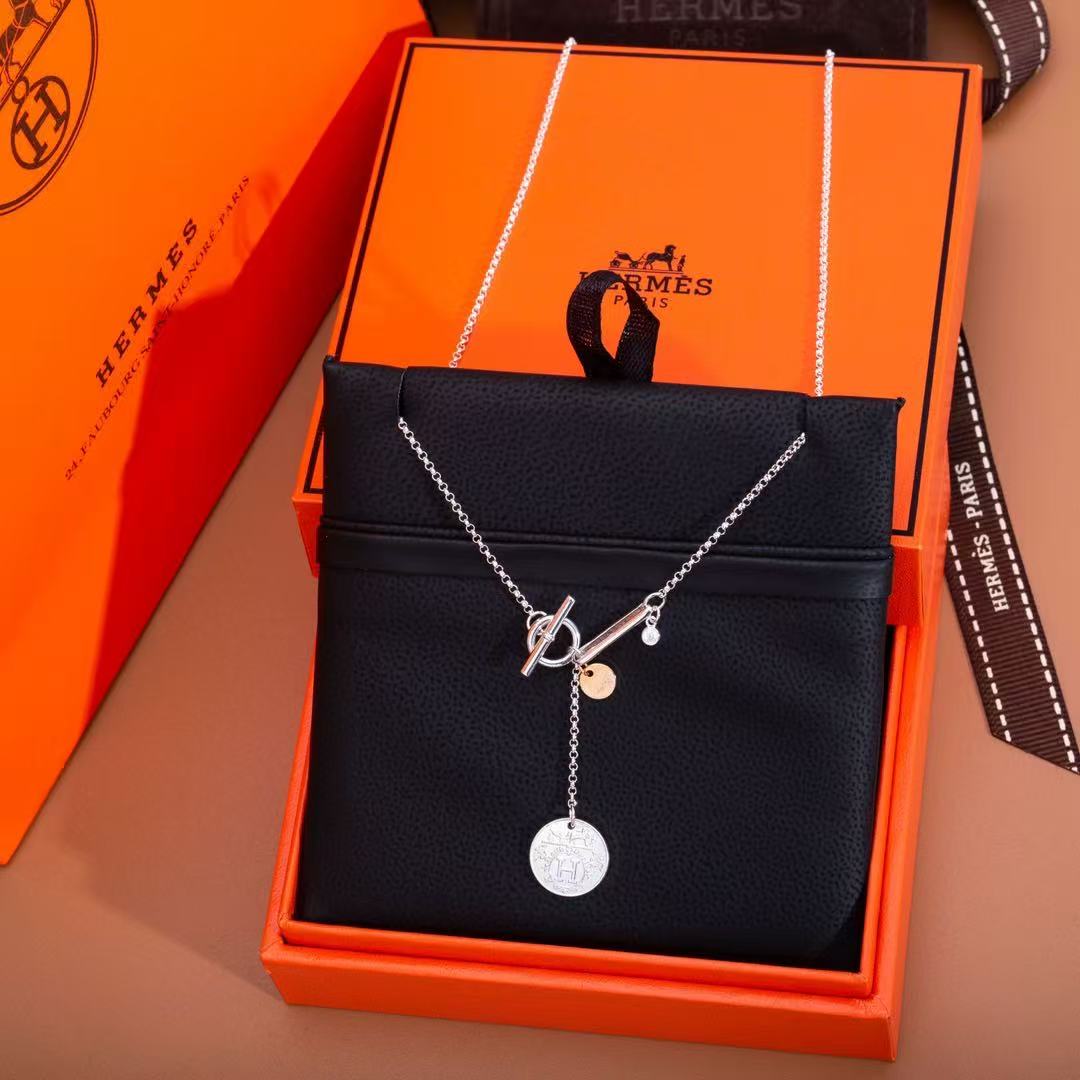 Hermes エルメス ネックレス