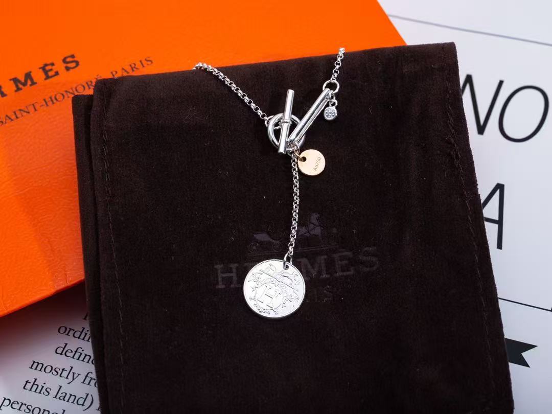 Hermes エルメス ネックレス