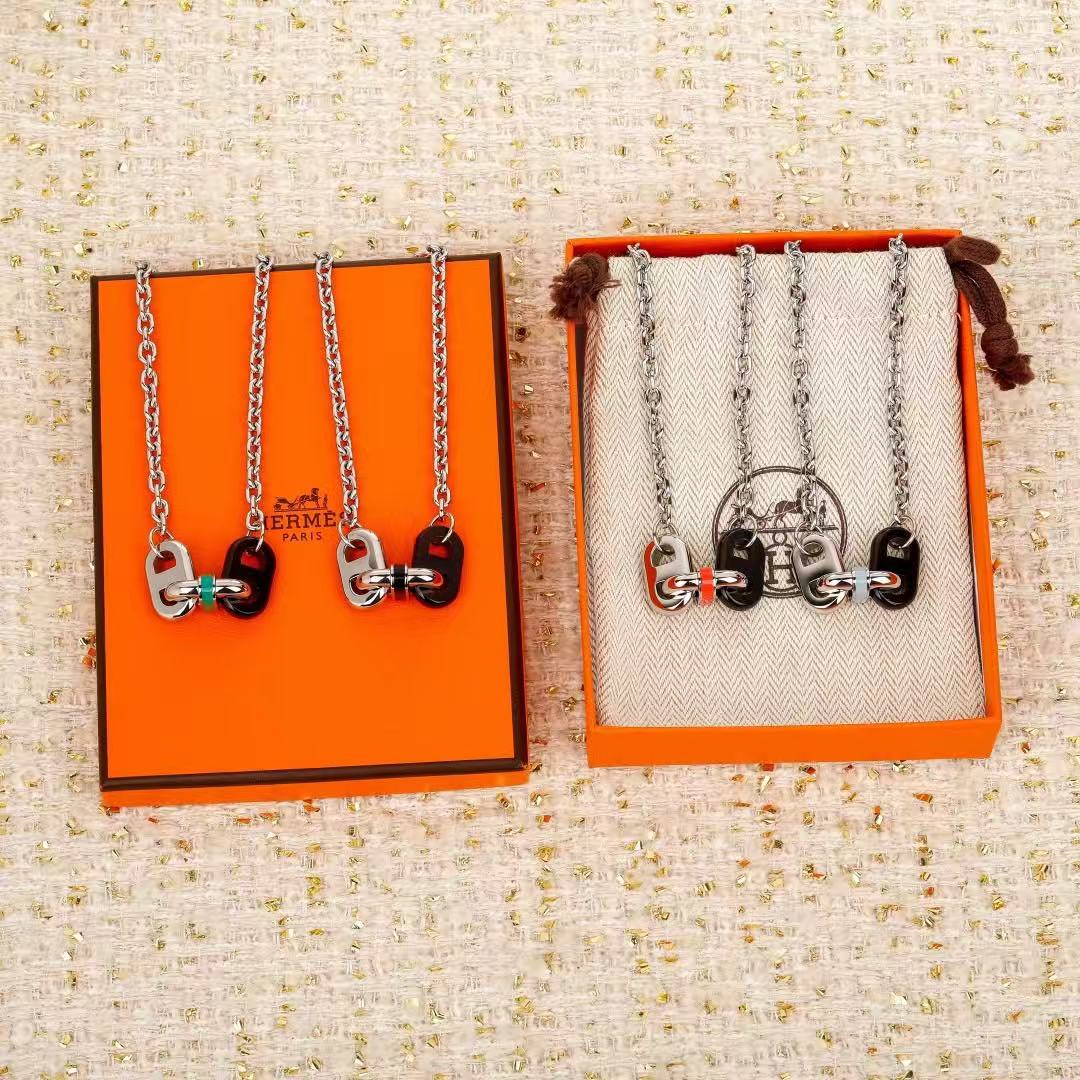 Hermes エルメス ネックレス