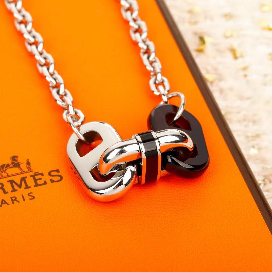 Hermes エルメス ネックレス
