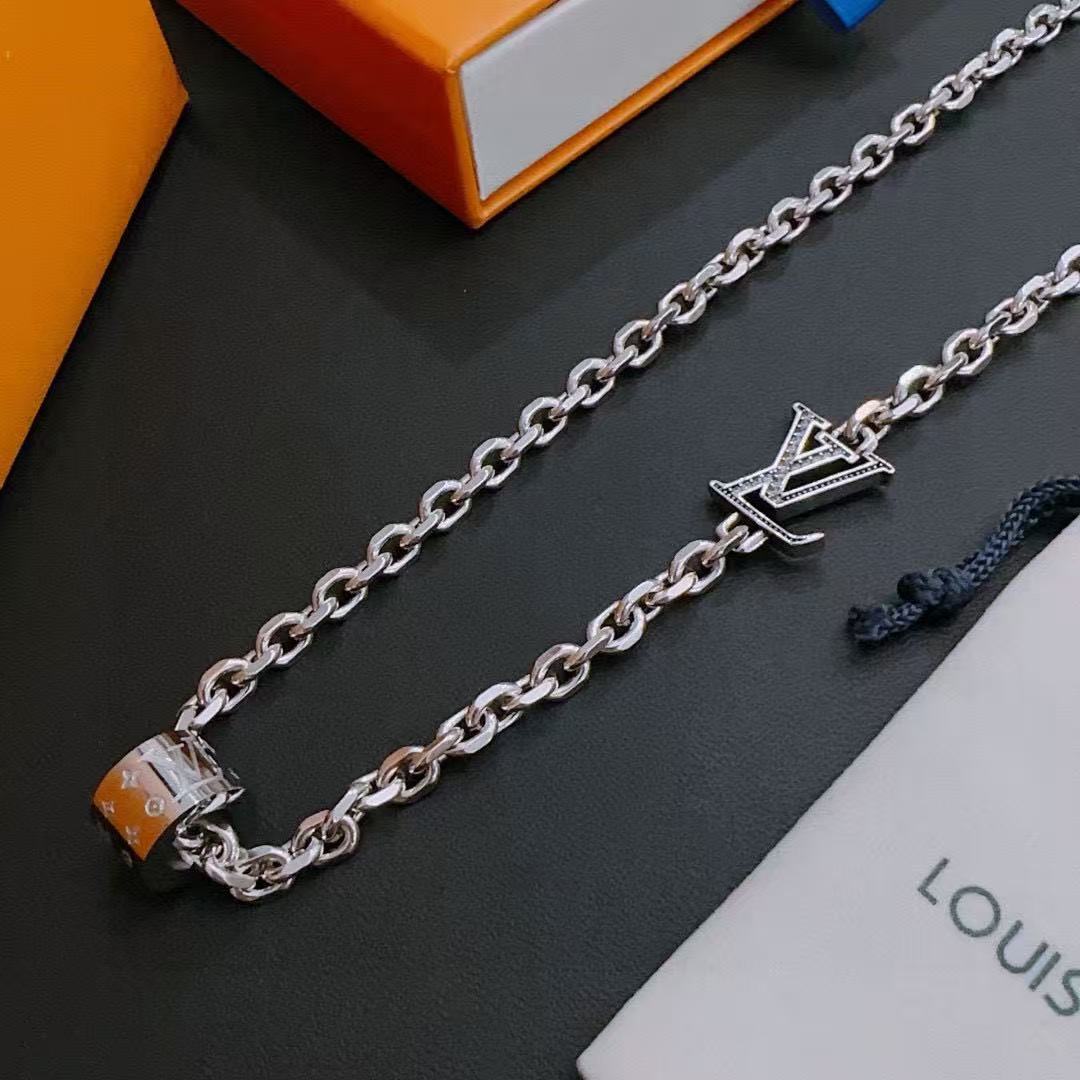 Louis vuitton ルイ・ヴィトン ネックレス