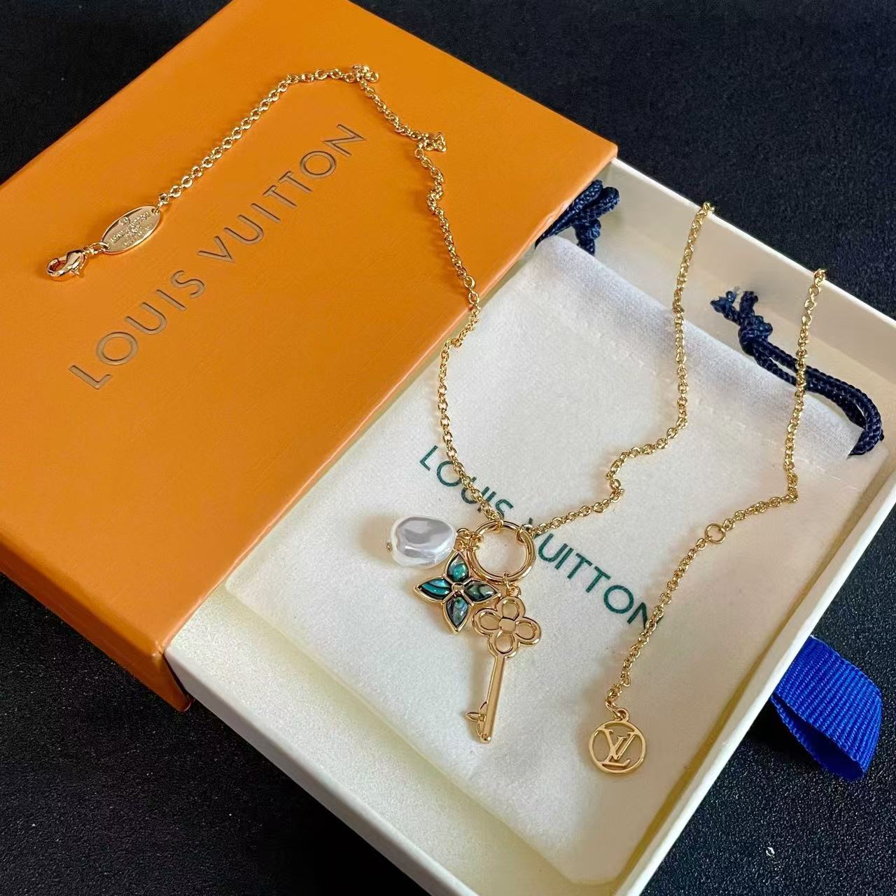 Louis vuitton ルイ・ヴィトン ネックレス