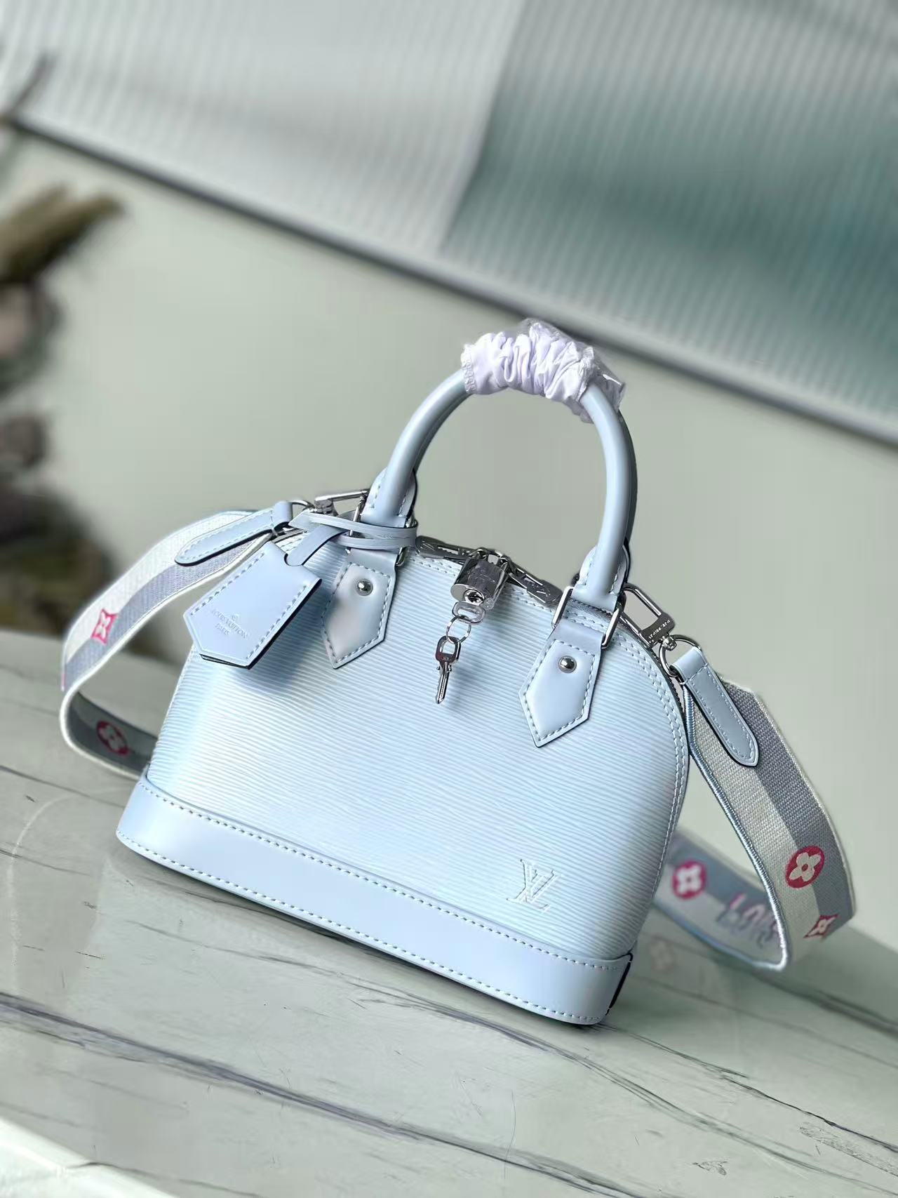 Louis vuitton ルイ・ヴィトン バッグ