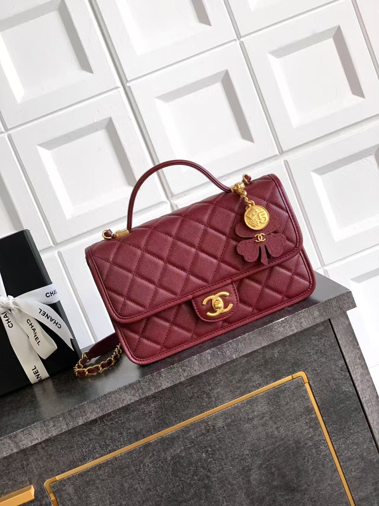 CHANEL シャネル  バッグ