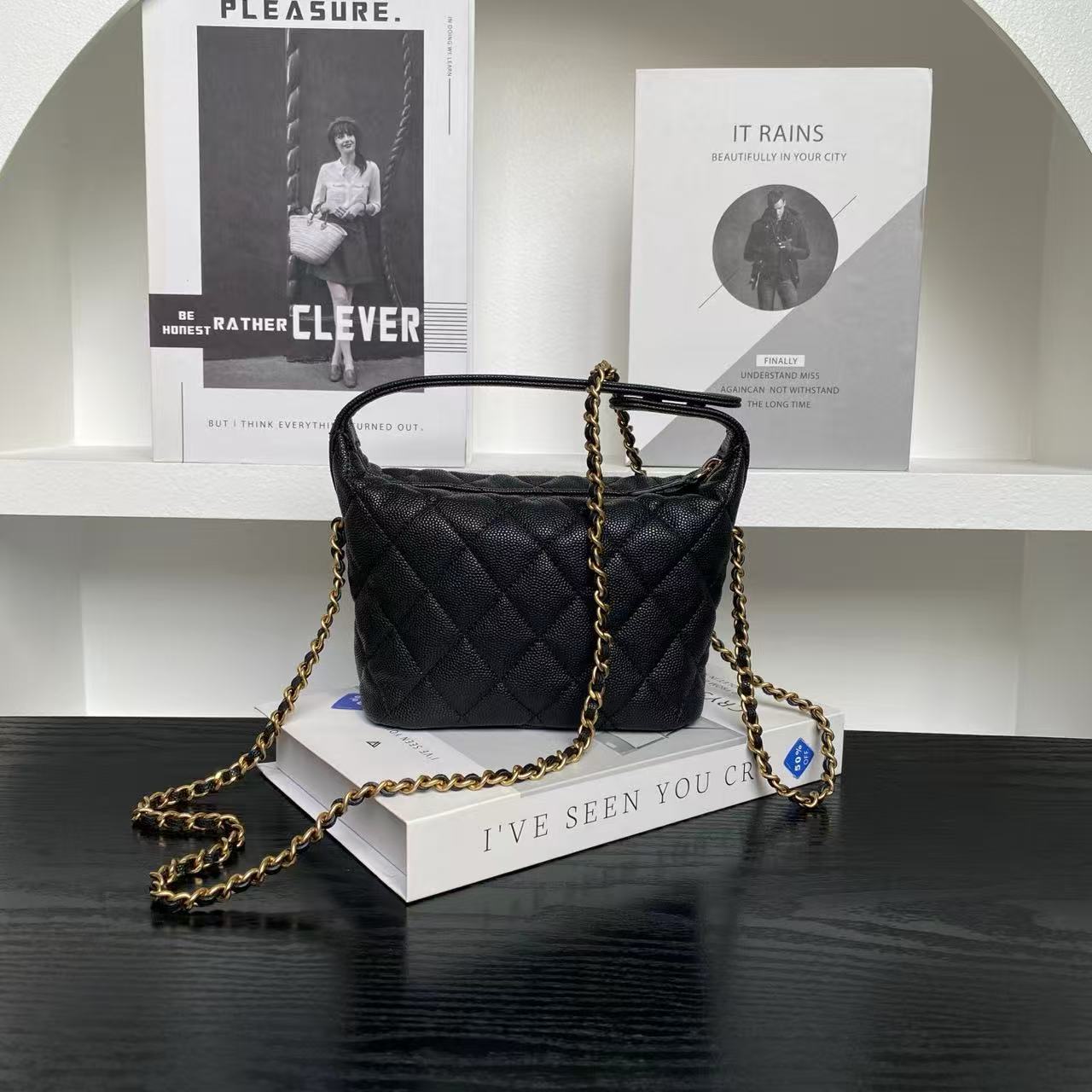 CHANEL シャネル  バッグ