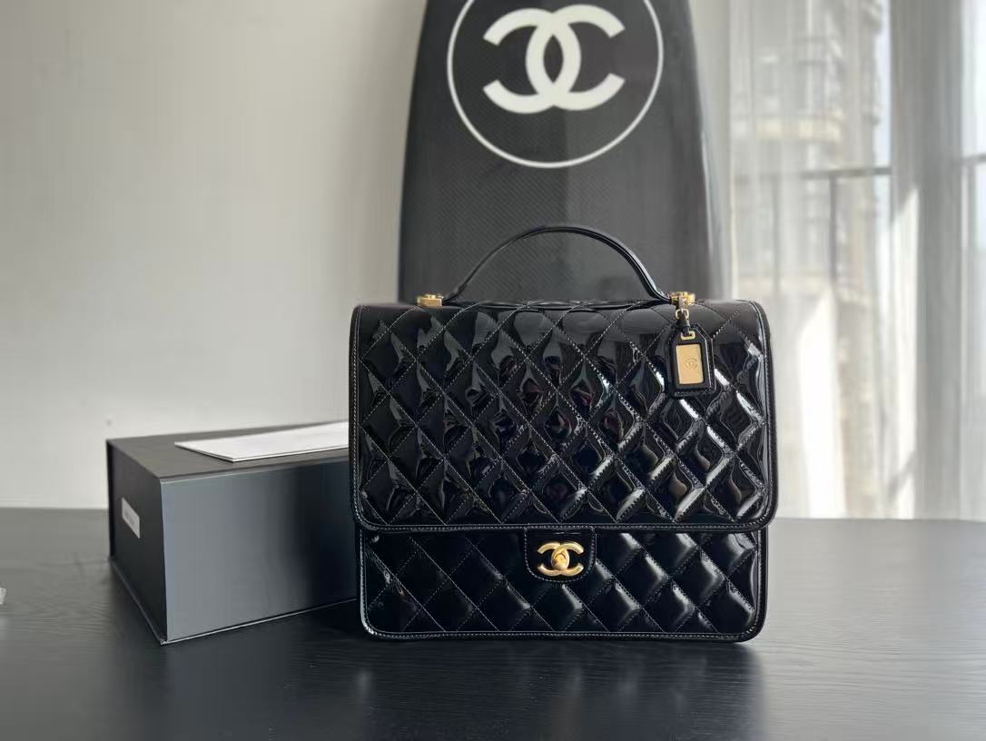 CHANEL シャネル  バッグ