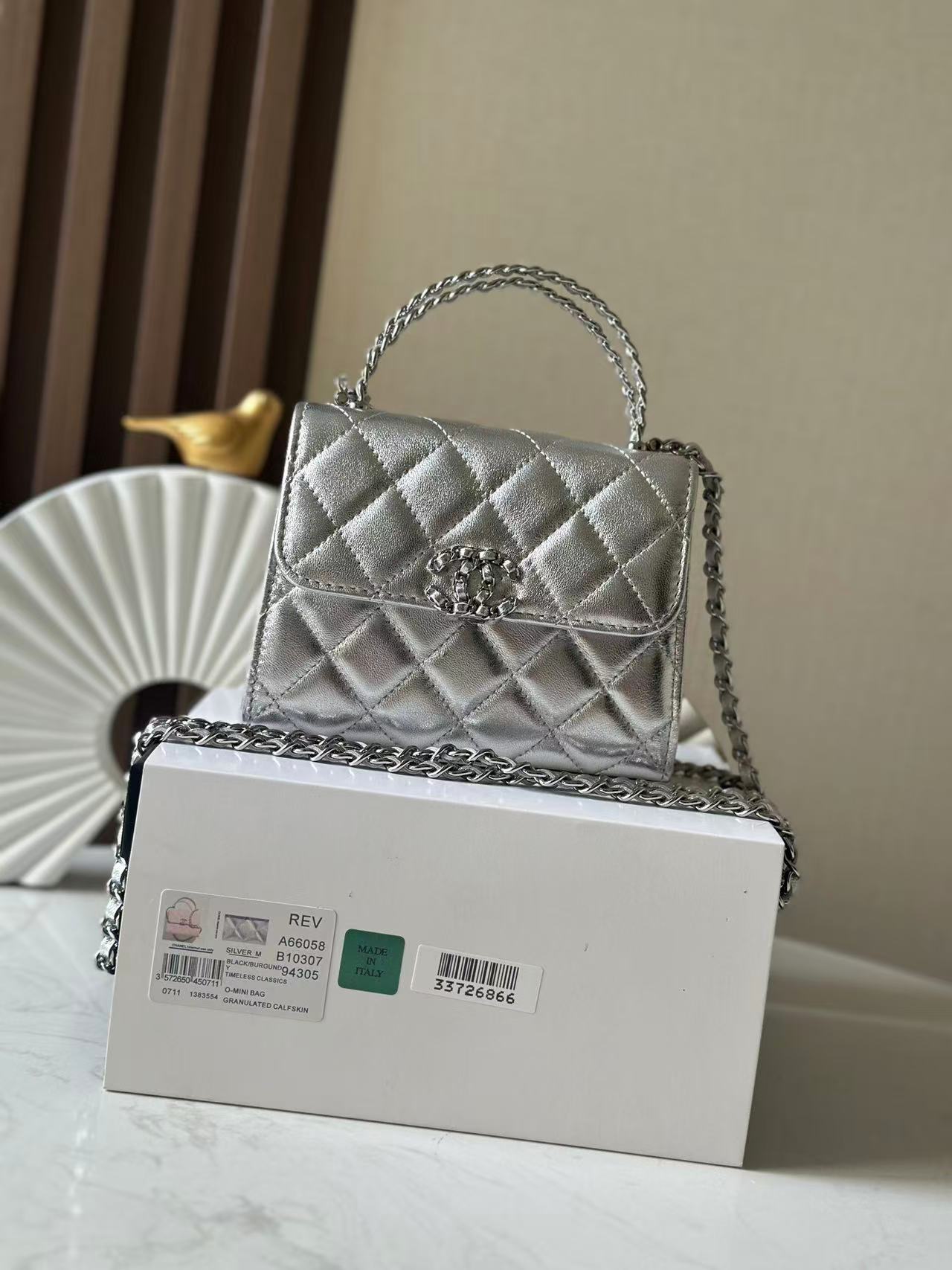CHANEL シャネル  バッグ