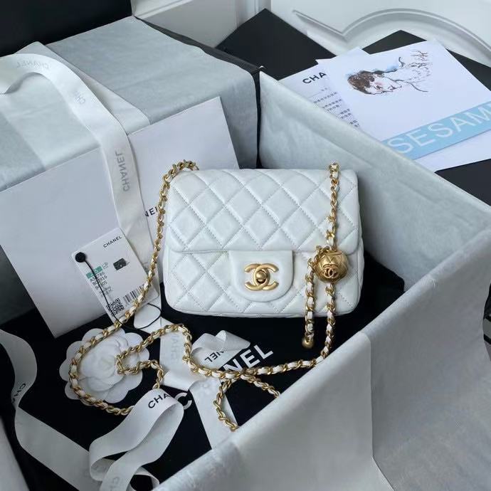 CHANEL シャネル  バッグ