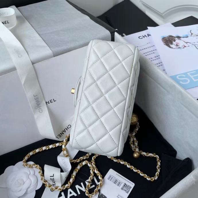 CHANEL シャネル  バッグ