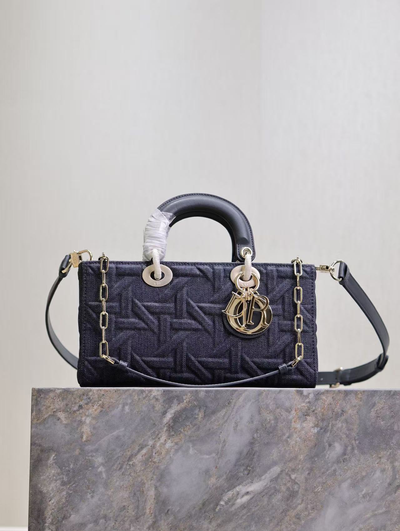 DIOR ディオール  バッグ