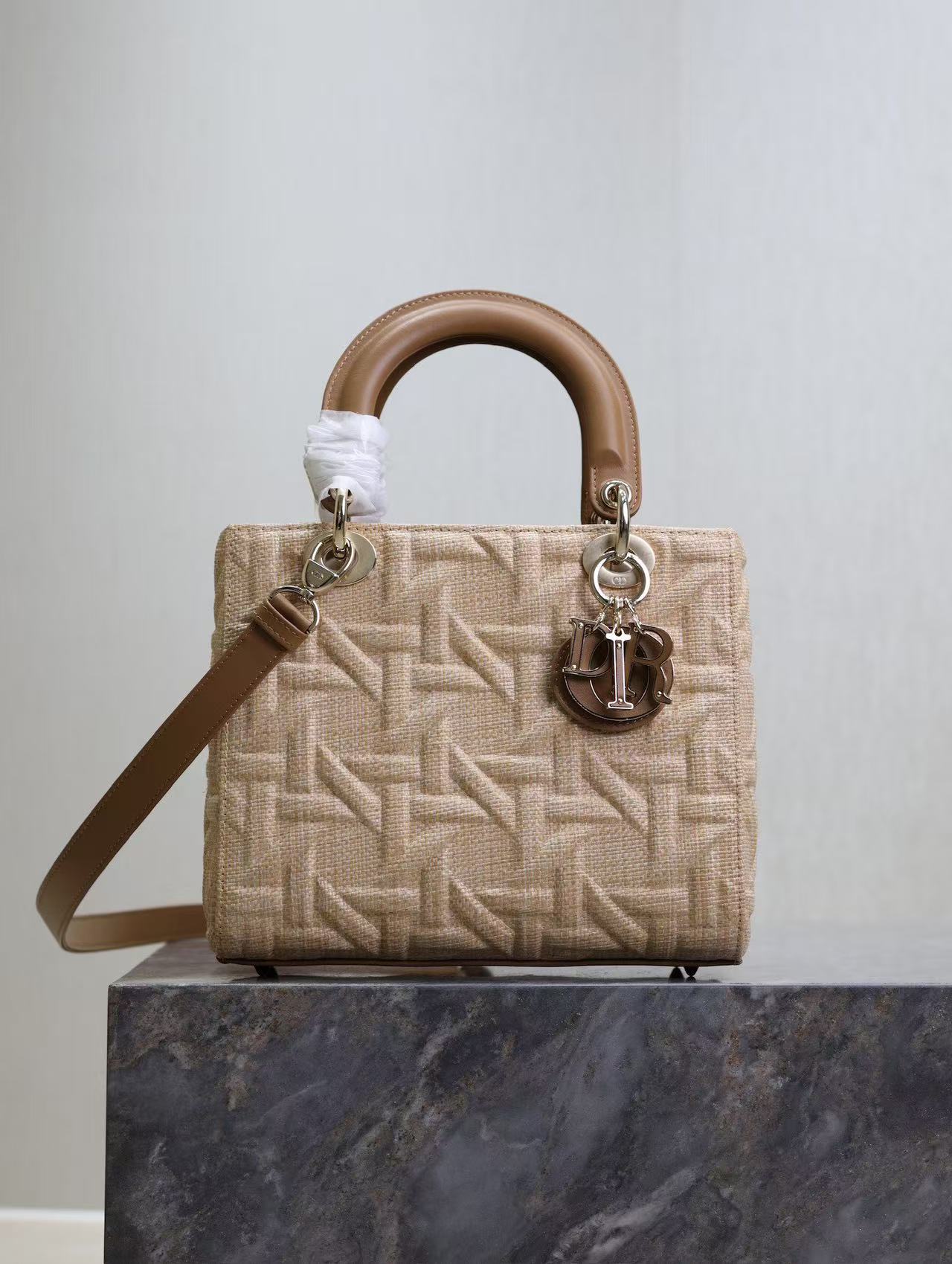 DIOR ディオール  バッグ