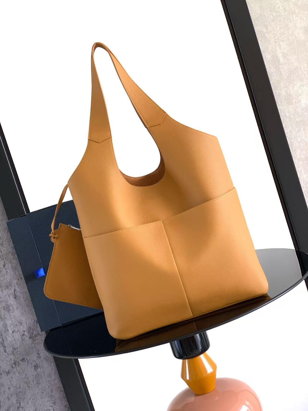 DIOR ディオール  バッグ