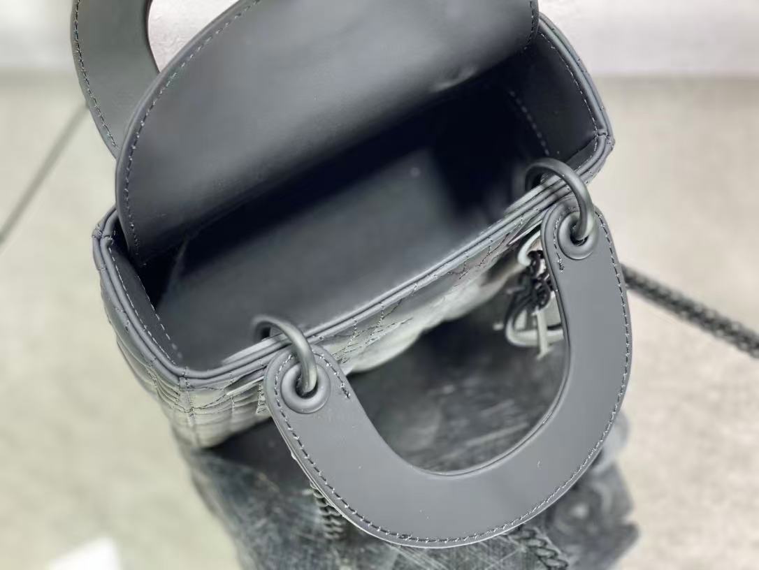 DIOR ディオール  バッグ