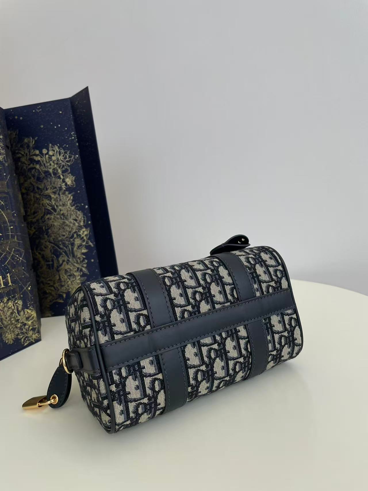 DIOR ディオール  バッグ