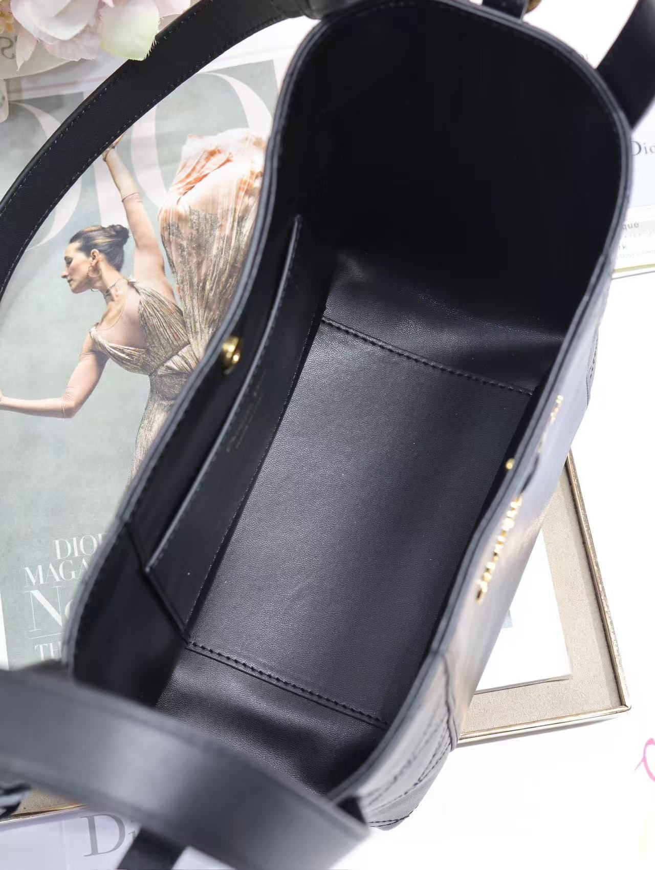 DIOR ディオール  バッグ