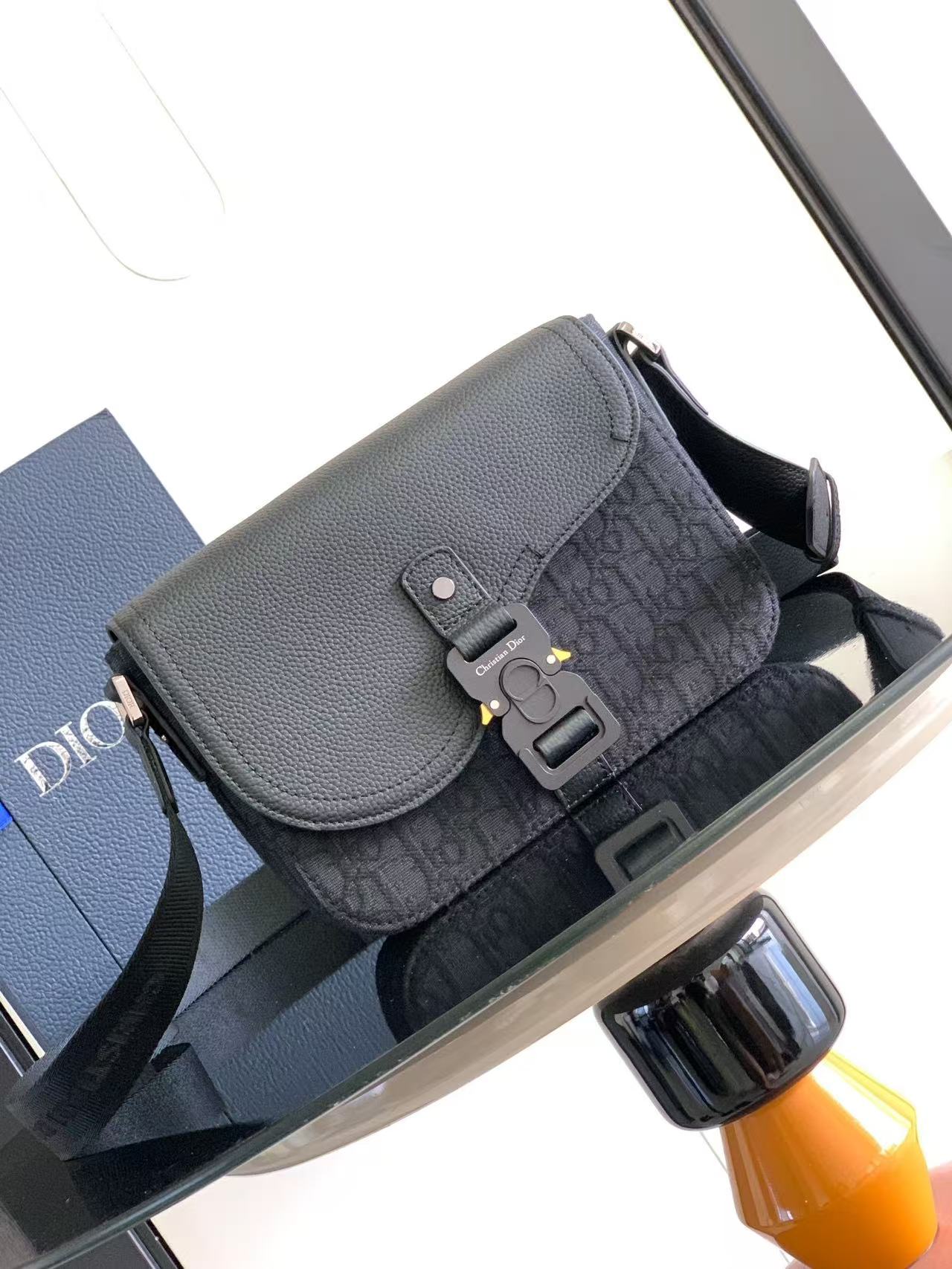 DIOR ディオール  バッグ