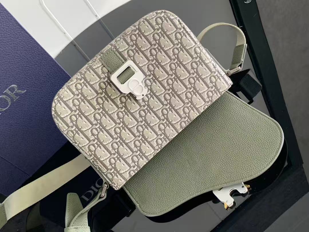 DIOR ディオール  バッグ