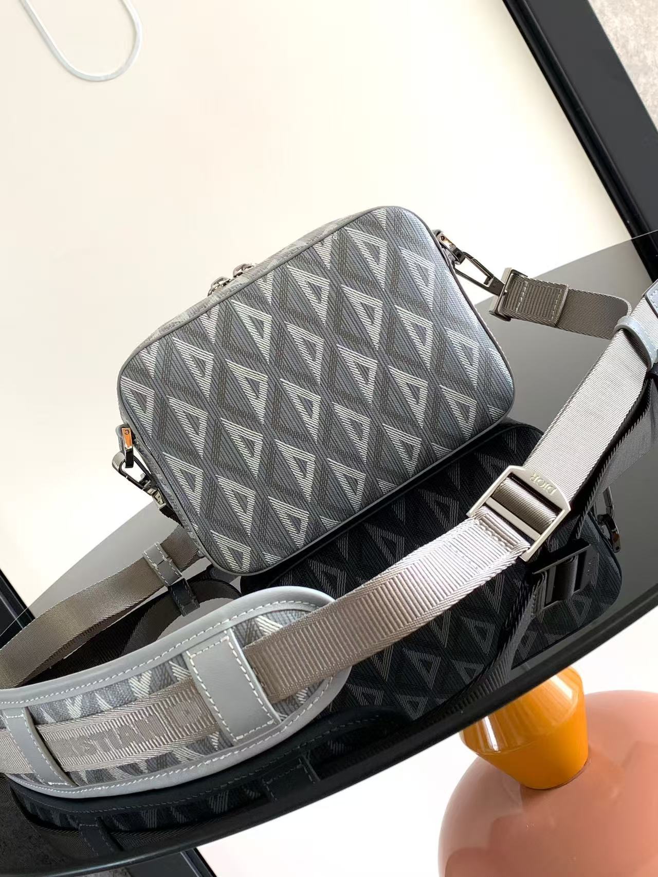 DIOR ディオール  バッグ