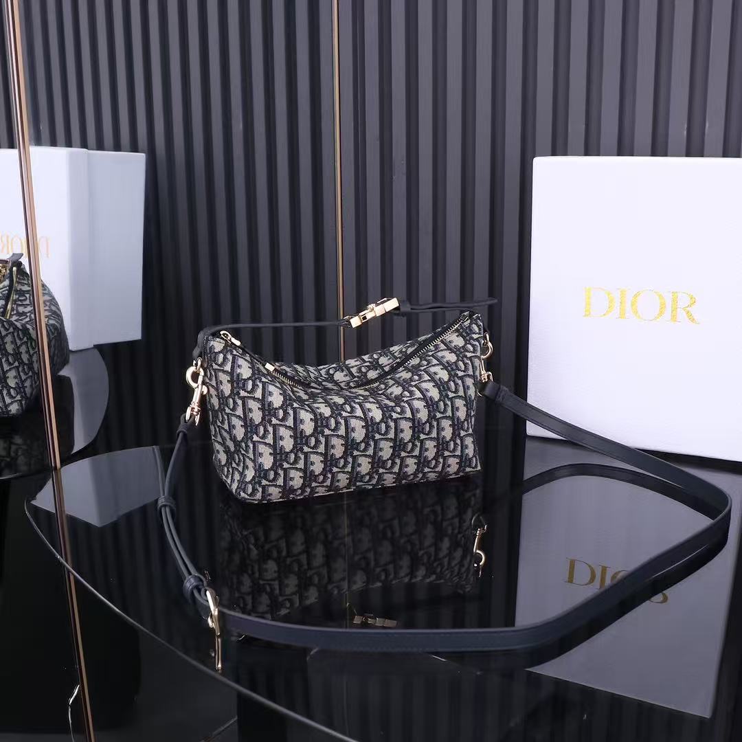 DIOR ディオール  バッグ