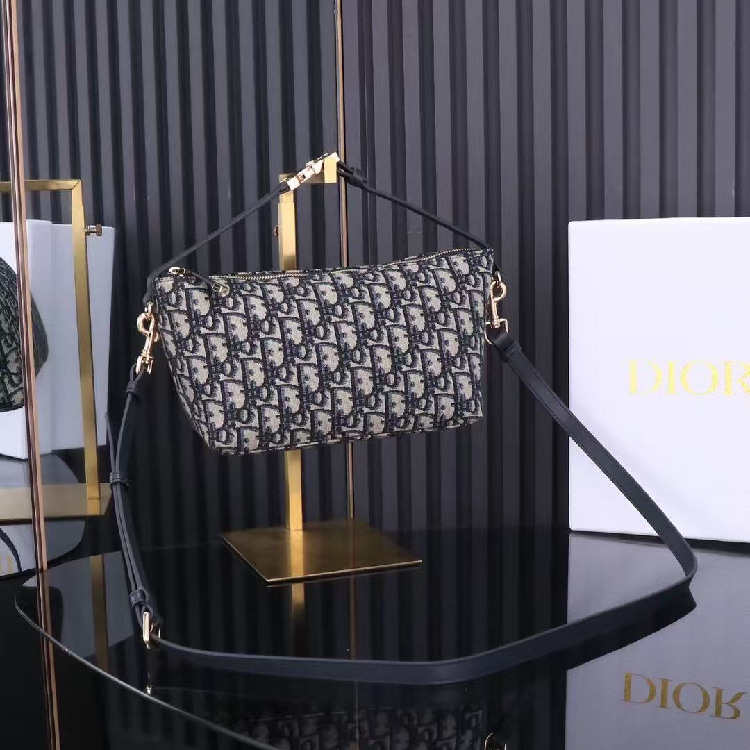 DIOR ディオール  バッグ