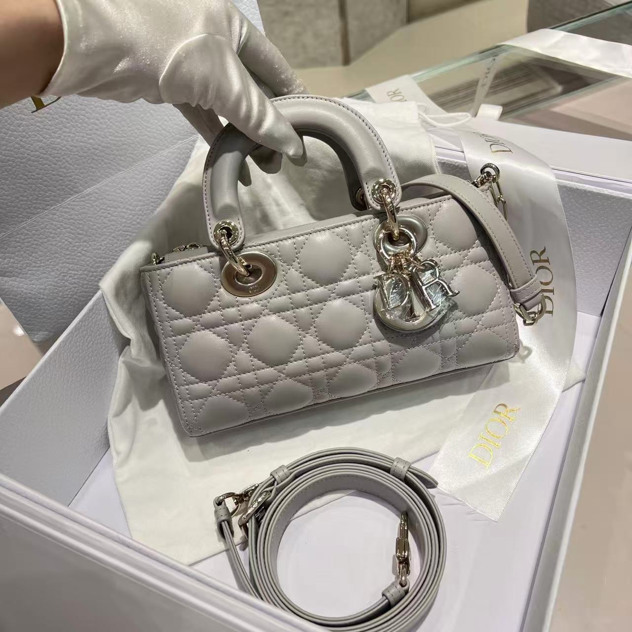 DIOR ディオール  バッグ