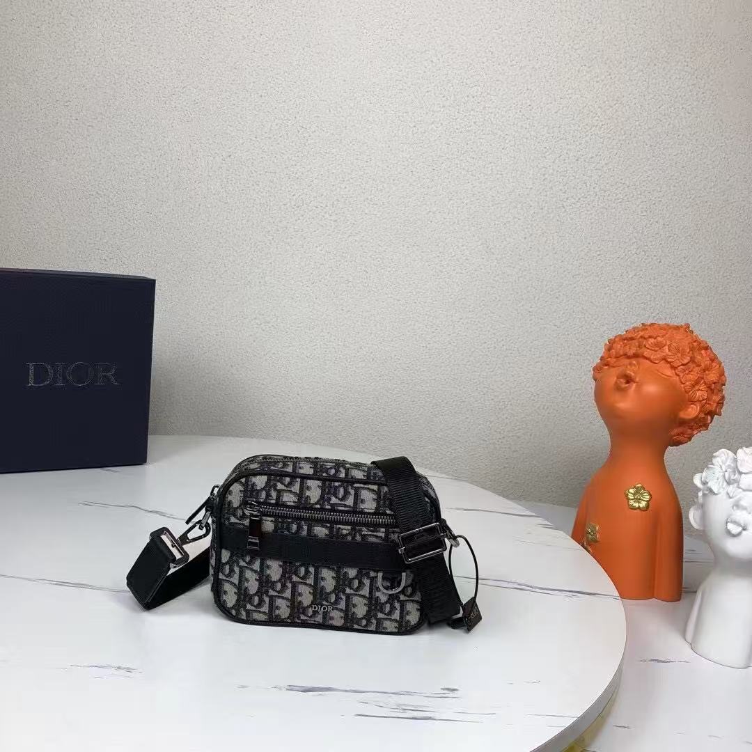 DIOR ディオール  バッグ