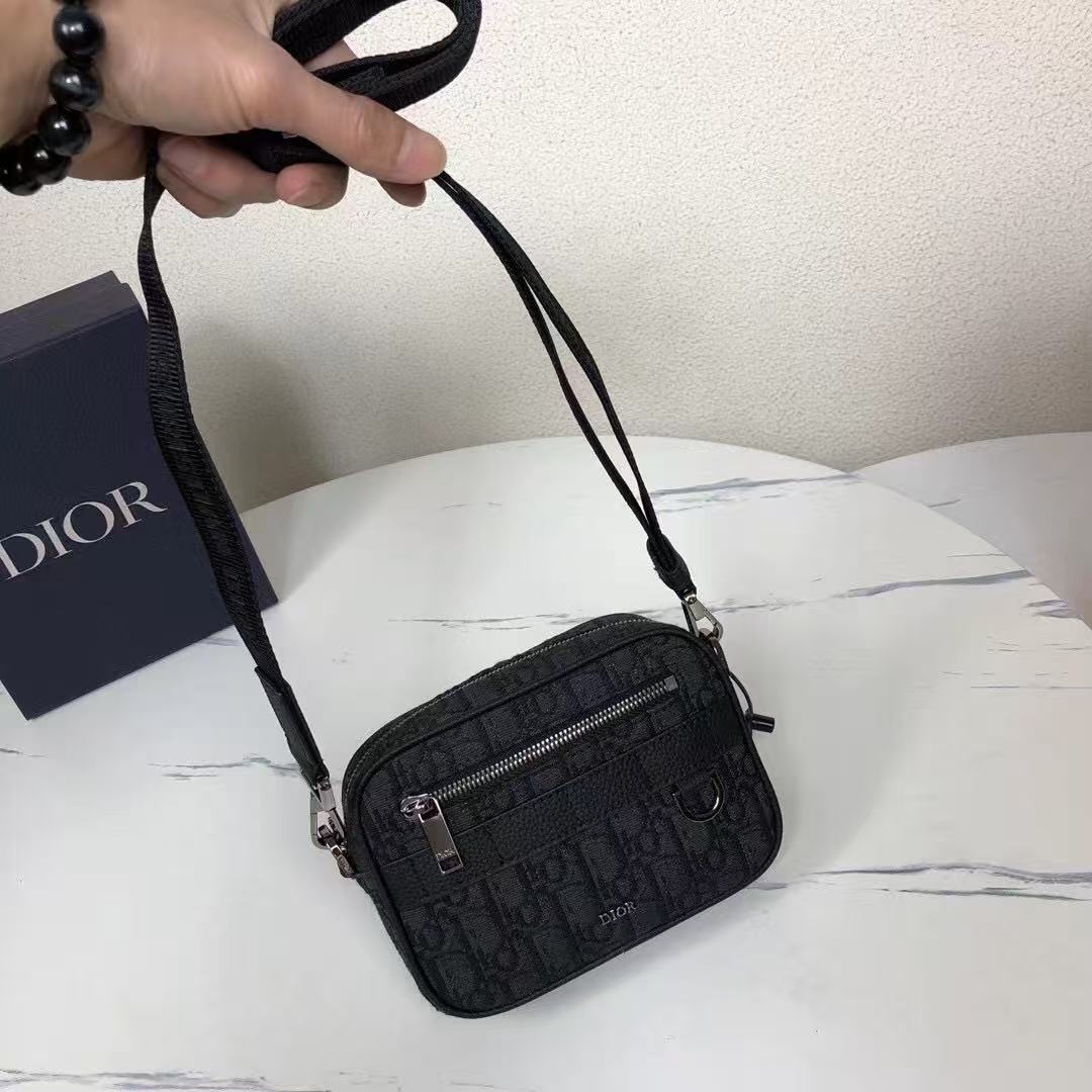 DIOR ディオール  バッグ