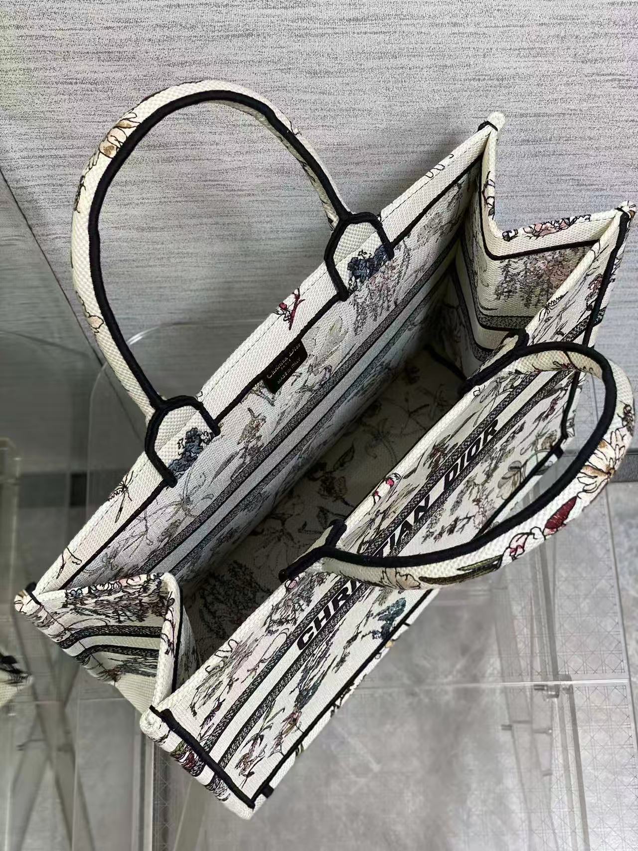 DIOR ディオール  バッグ