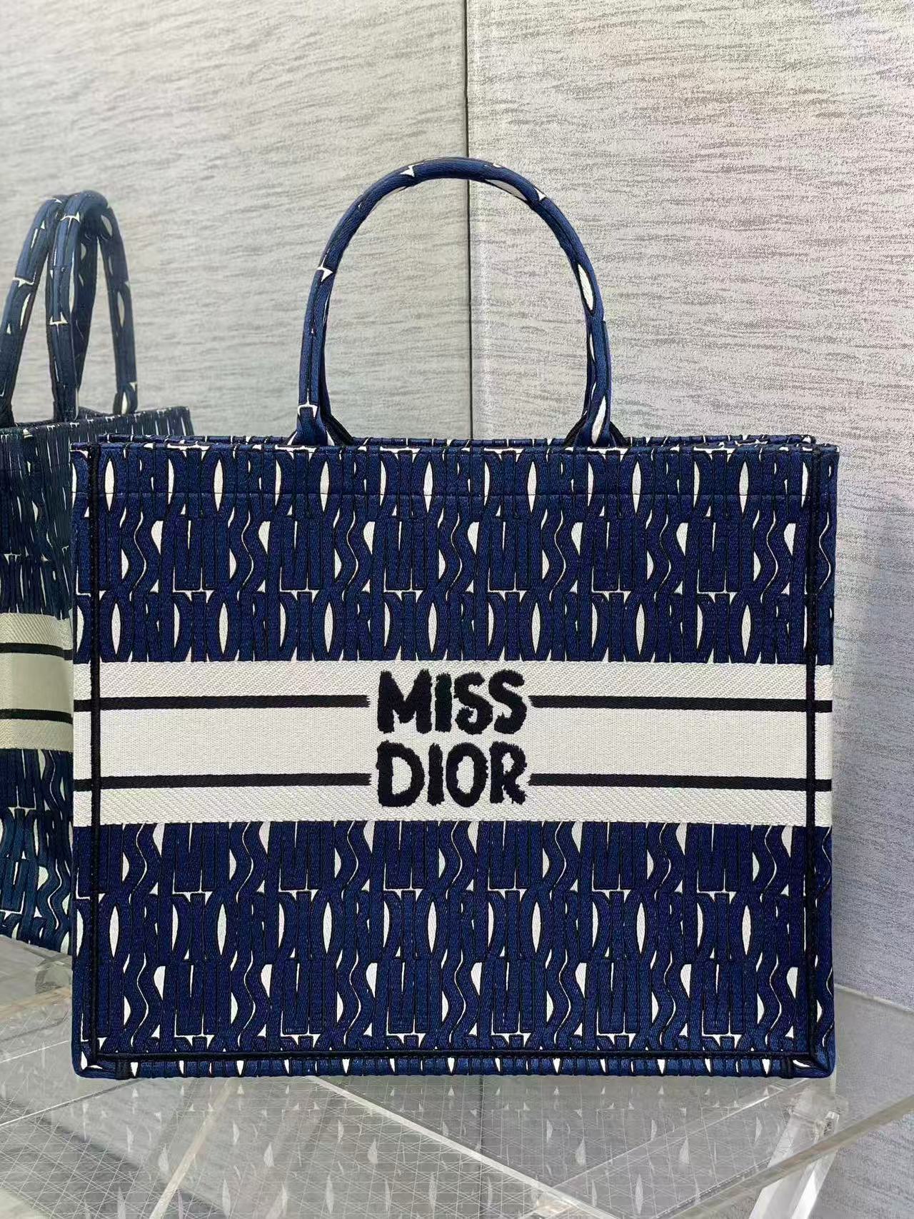 DIOR ディオール  バッグ