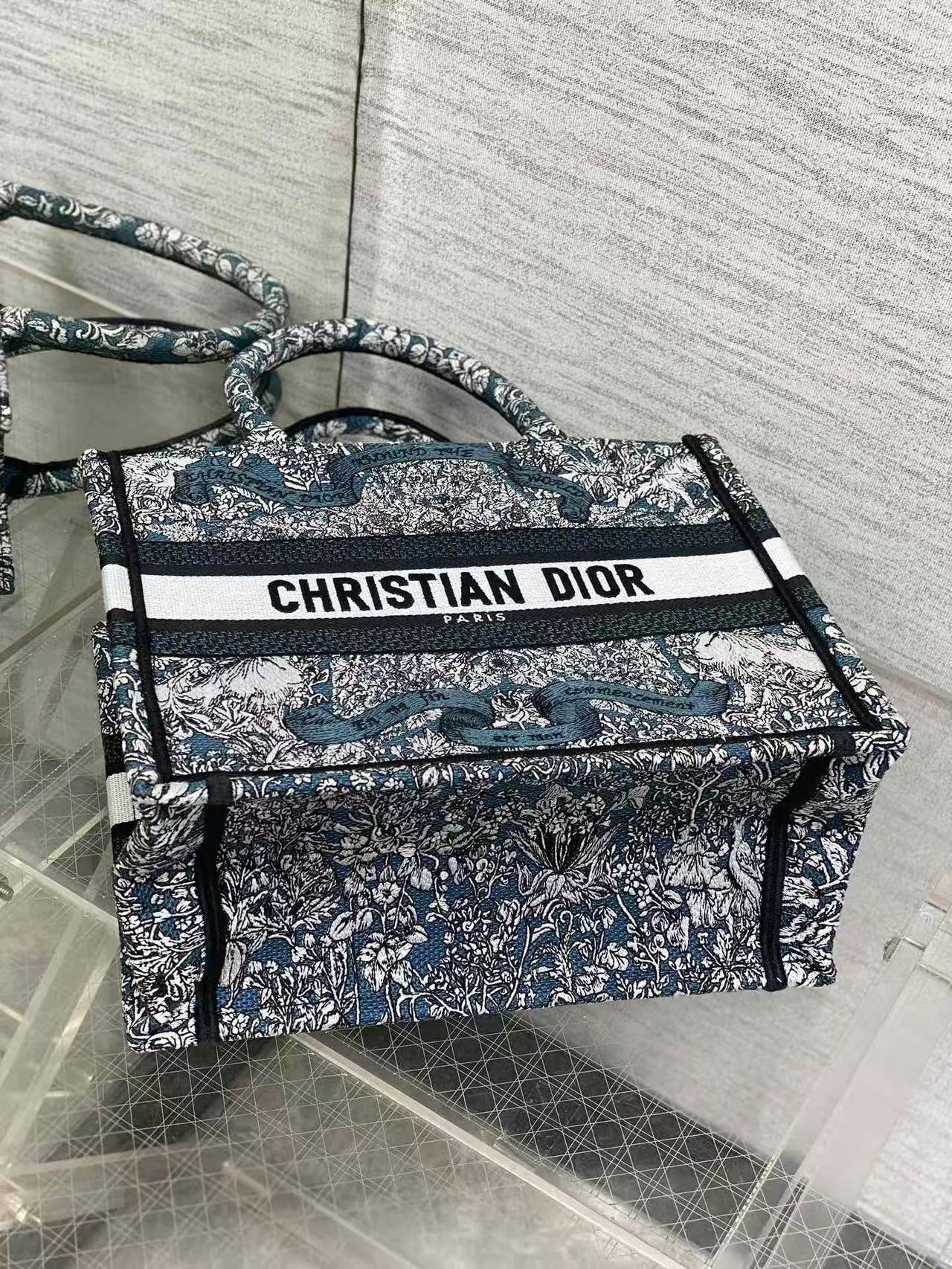 DIOR ディオール  バッグ