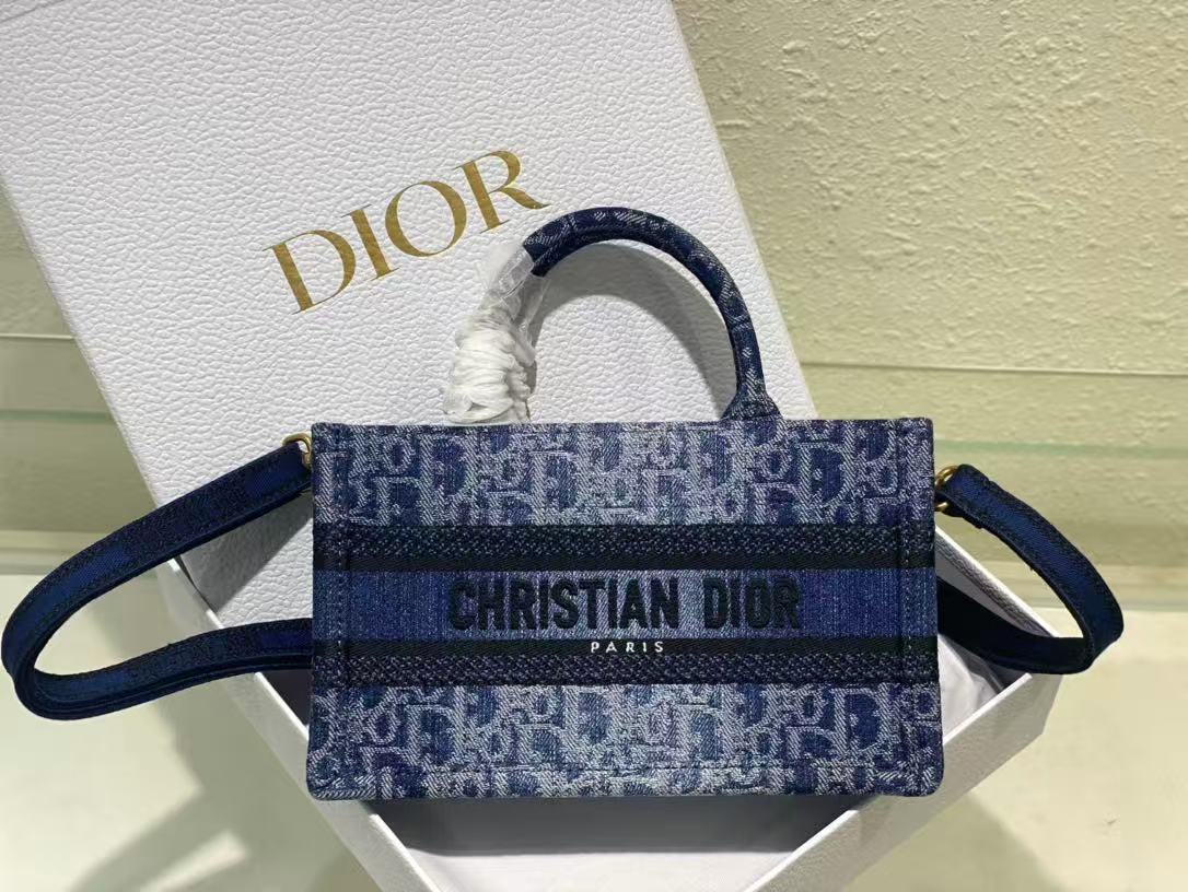 DIOR ディオール  バッグ