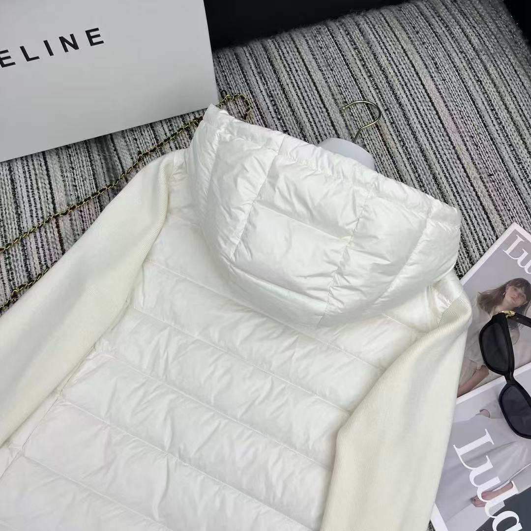 Moncler  モンクレール ダウンジャケット