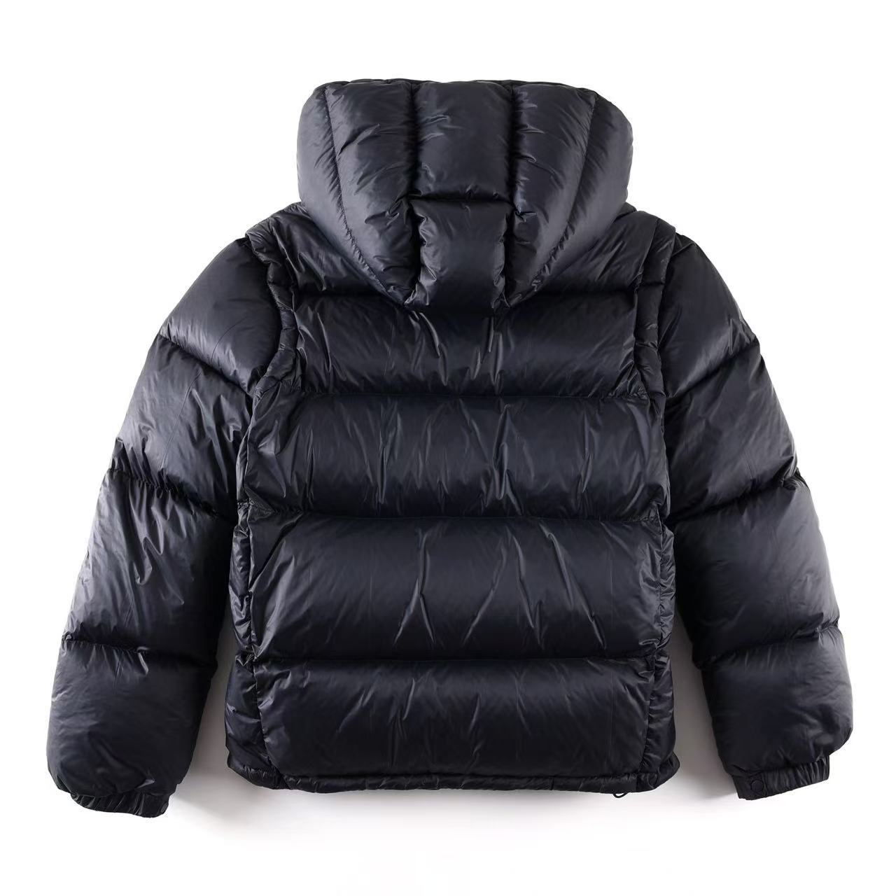 Moncler  モンクレール ダウンジャケット