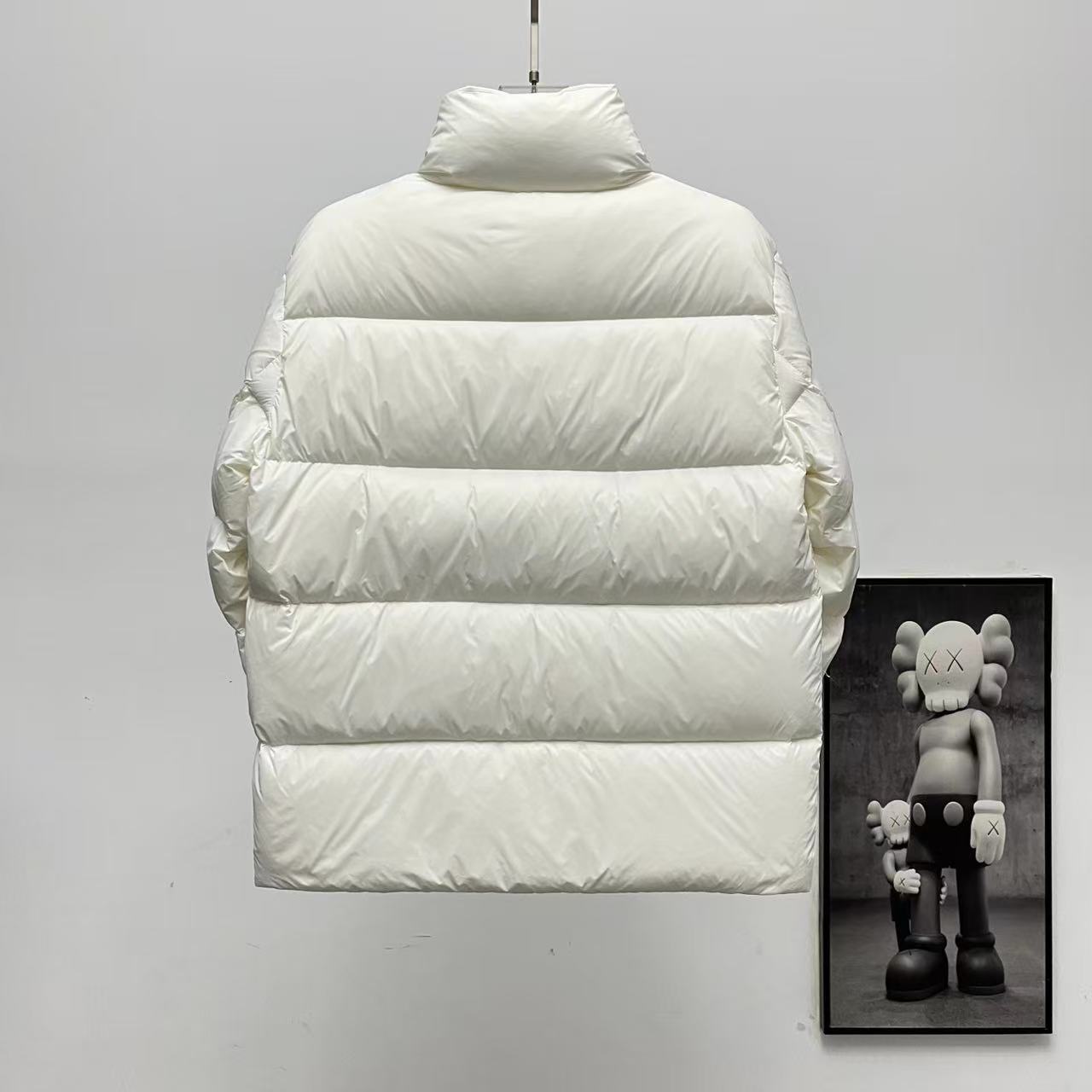 Moncler  モンクレール ダウンジャケット