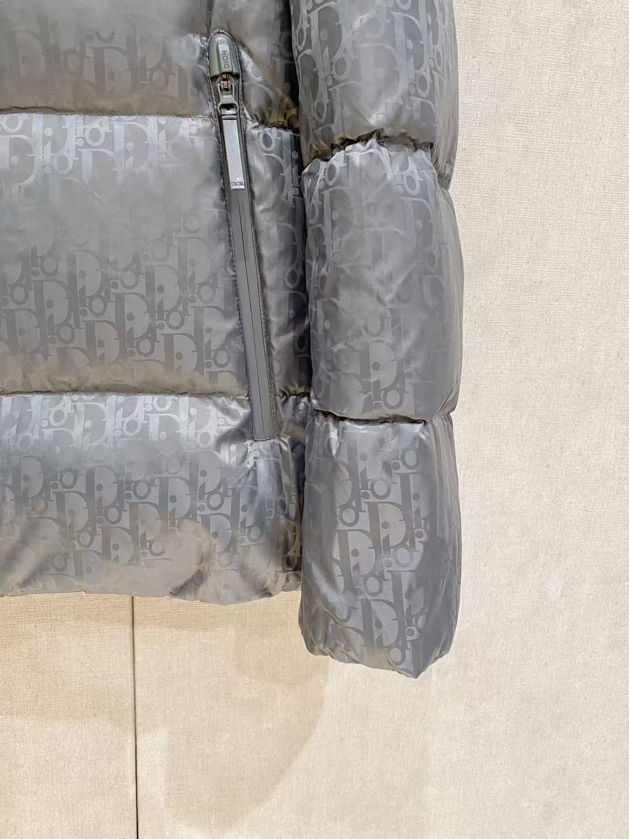 DIOR  ディオール ダウンジャケット
