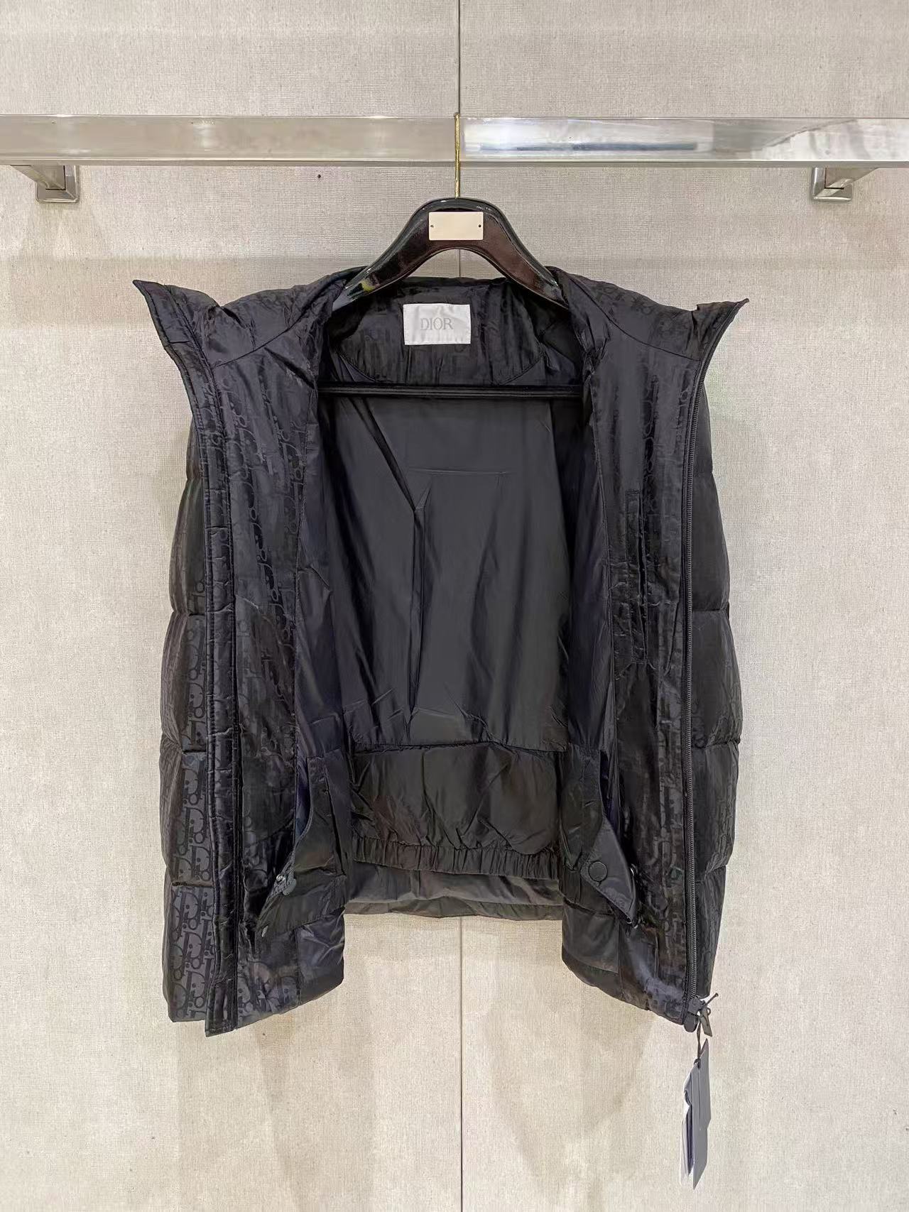 DIOR  ディオール ダウンジャケット