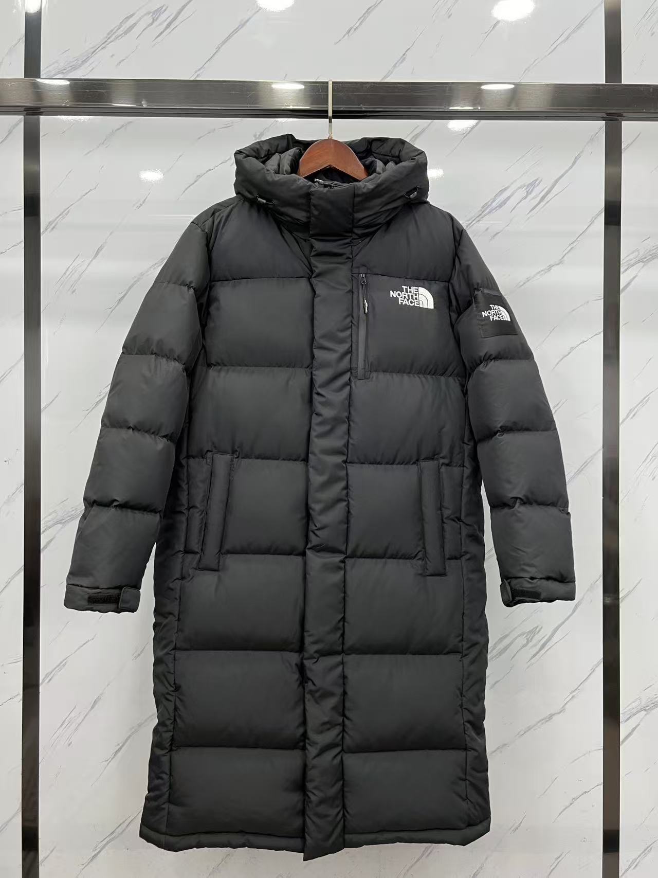 THE NORTH FACE  ザ・ノース・フェイス  ダウンジャケット
