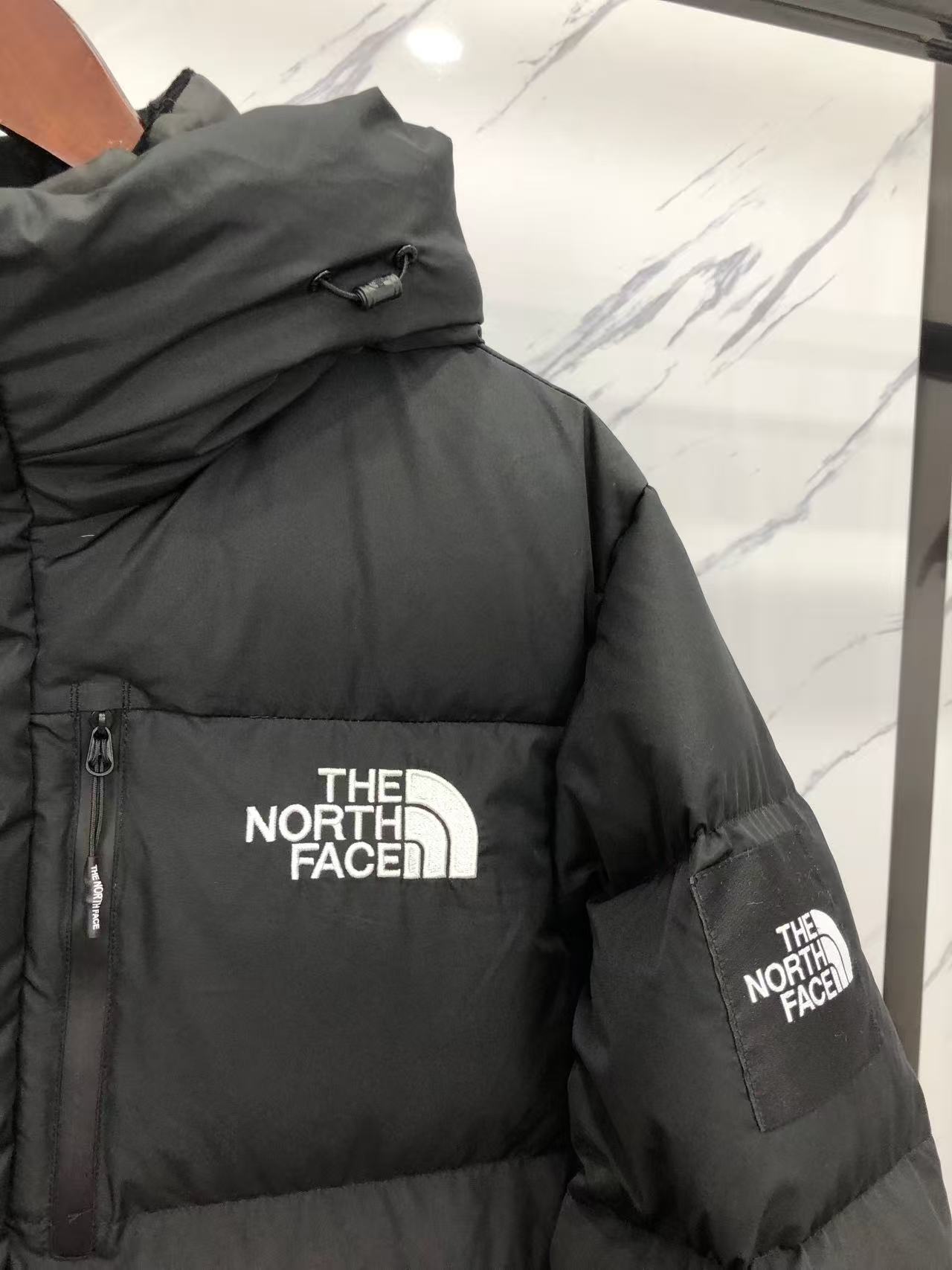 THE NORTH FACE  ザ・ノース・フェイス  ダウンジャケット