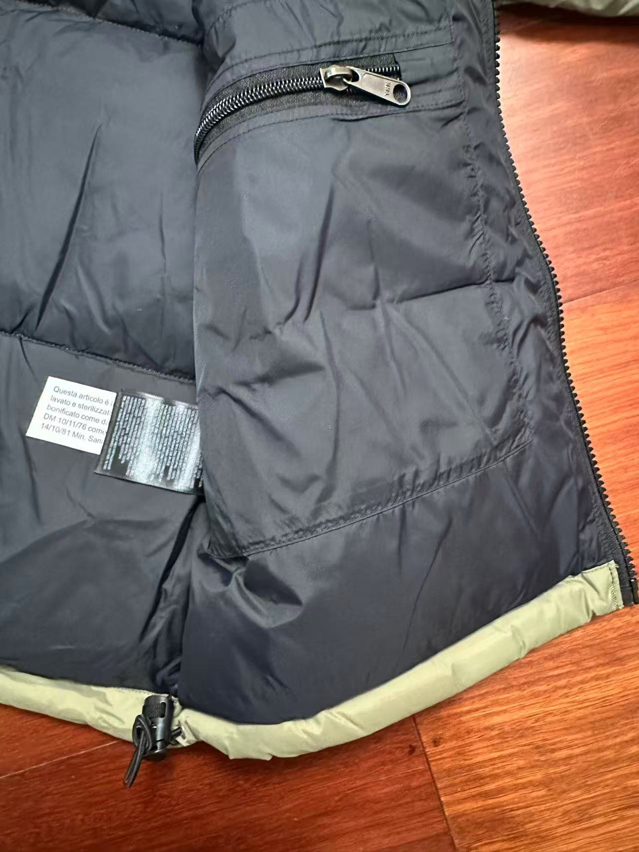 THE NORTH FACE  ザ・ノース・フェイス  ダウンジャケット