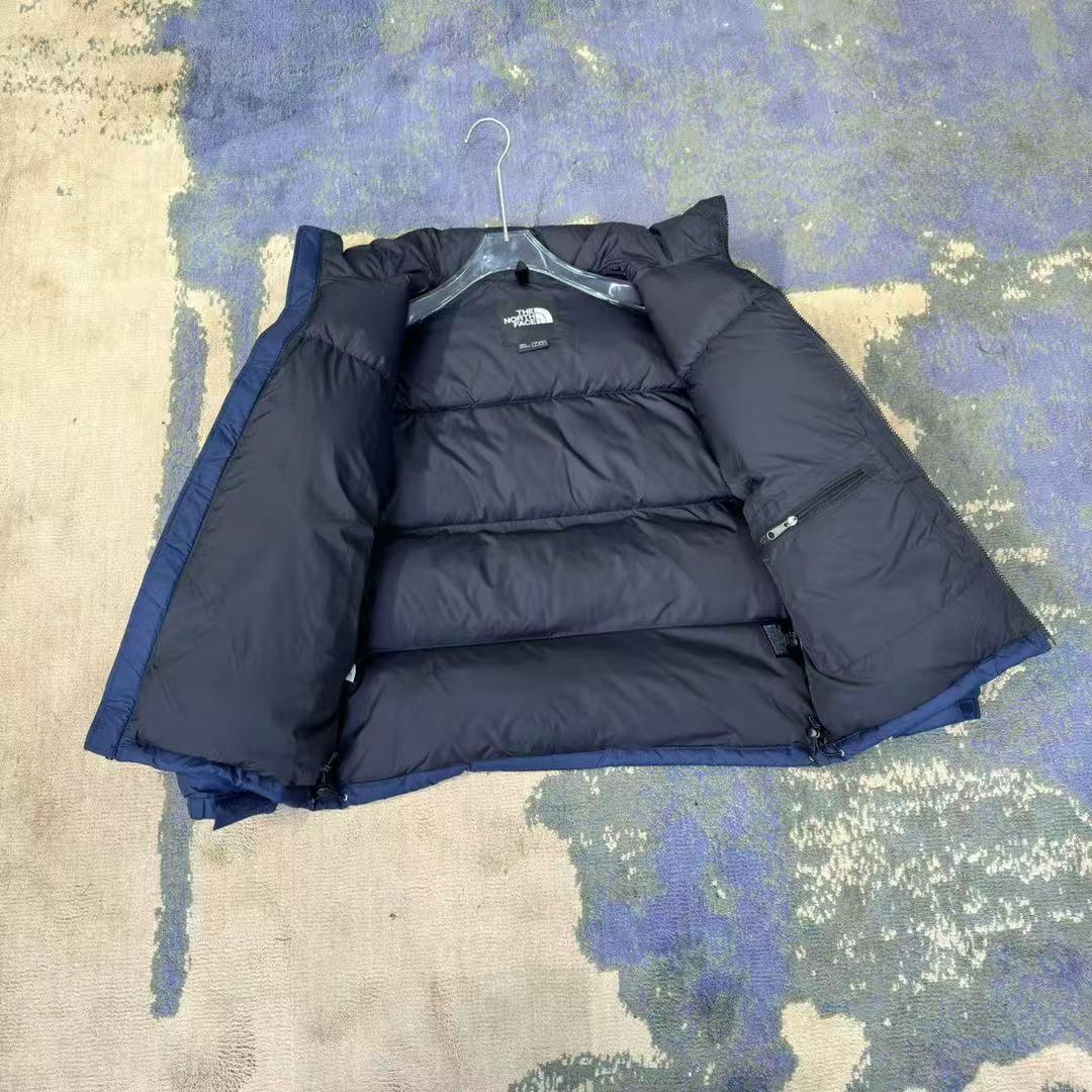 THE NORTH FACE  ザ・ノース・フェイス  ダウンジャケット