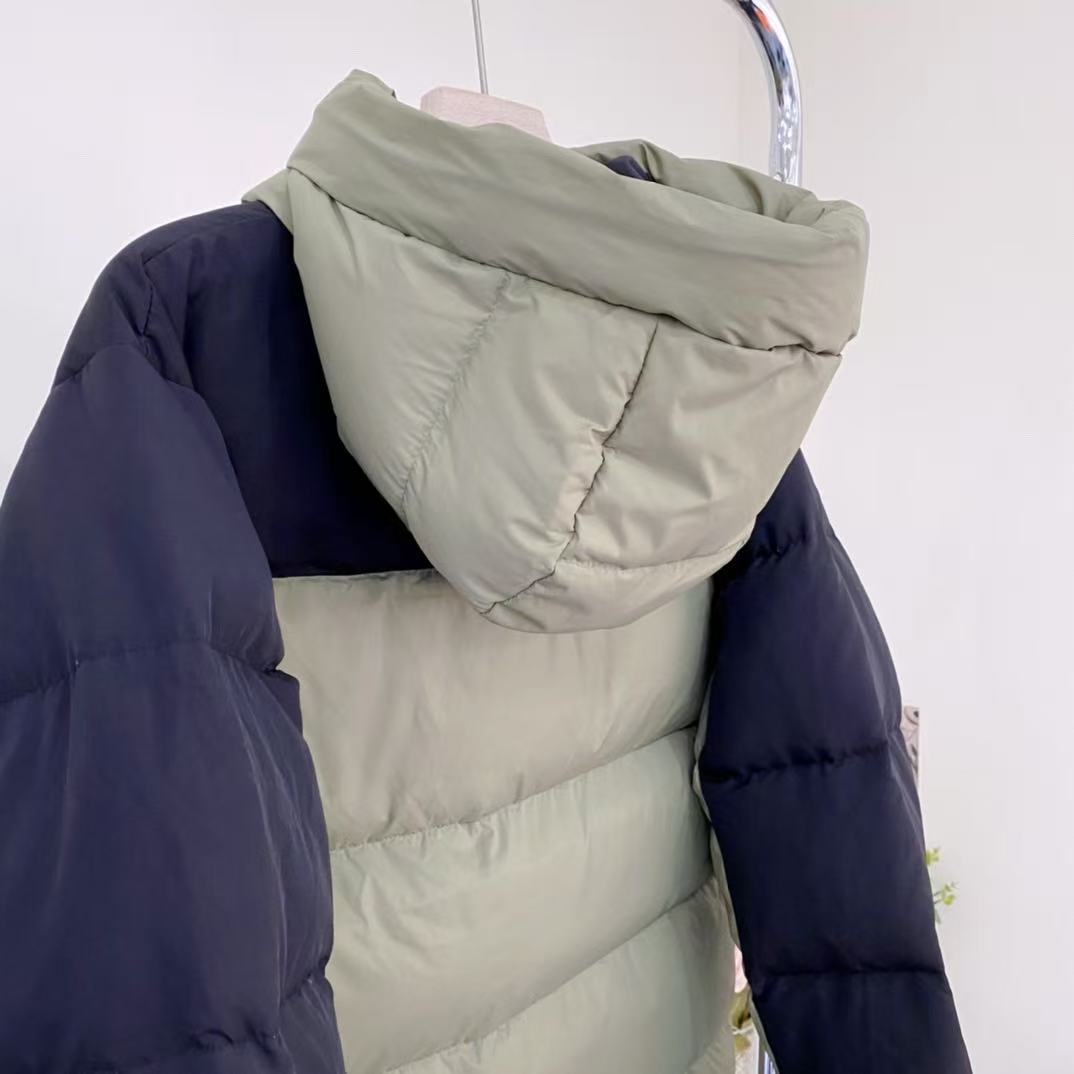THE NORTH FACE  ザ・ノース・フェイス  ダウンジャケット