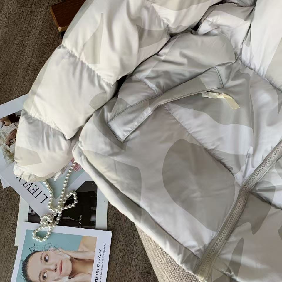 THE NORTH FACE  ザ・ノース・フェイス  ダウンジャケット