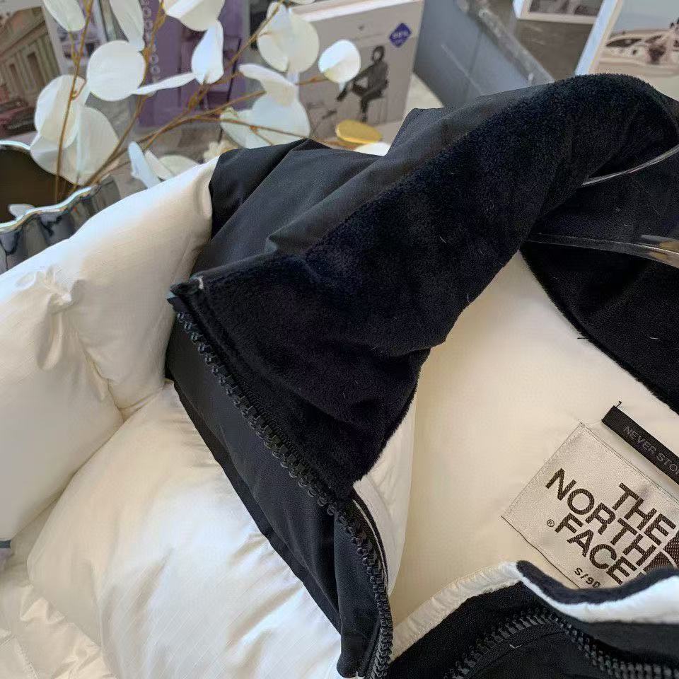 THE NORTH FACE  ザ・ノース・フェイス  ダウンジャケット