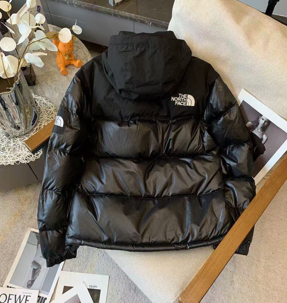 THE NORTH FACE  ザ・ノース・フェイス  ダウンジャケット