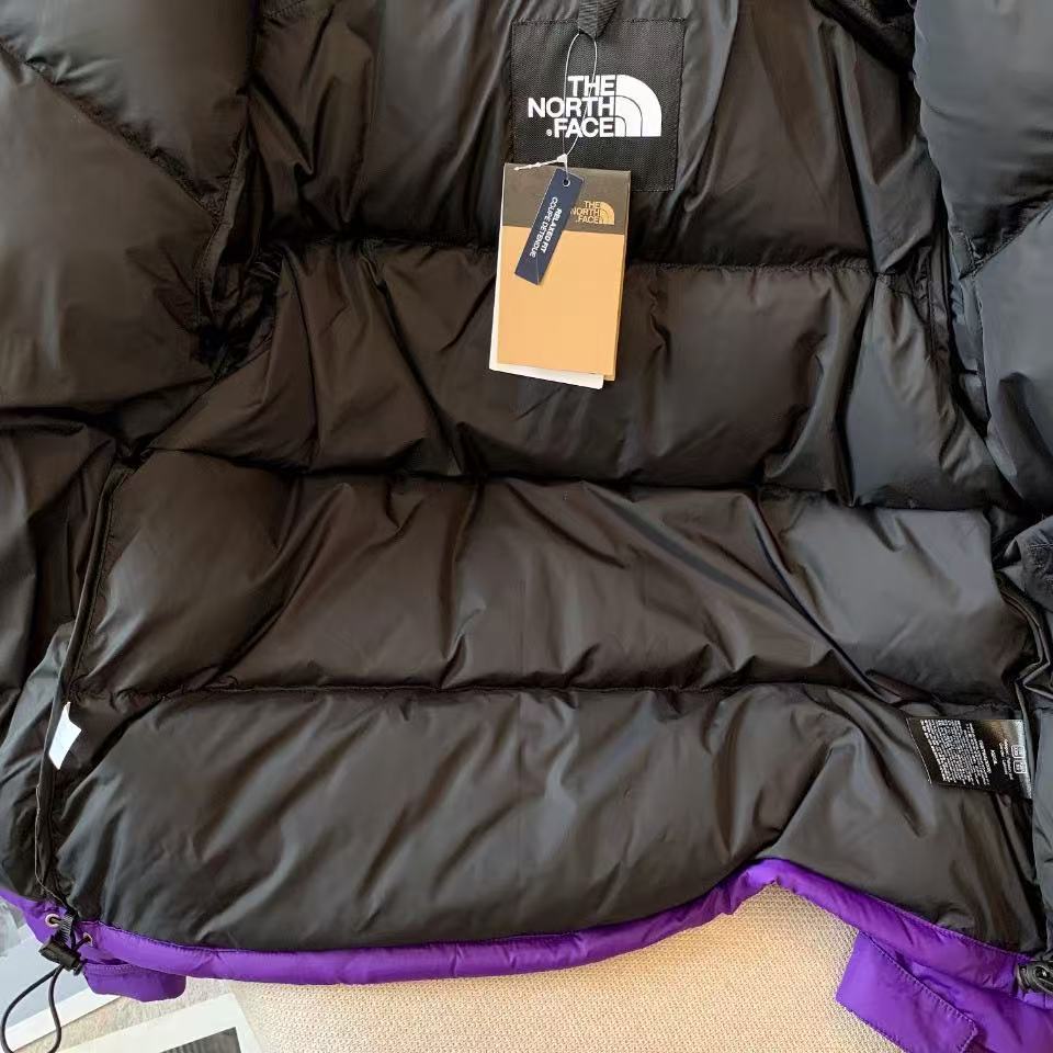 THE NORTH FACE  ザ・ノース・フェイス  ダウンジャケット