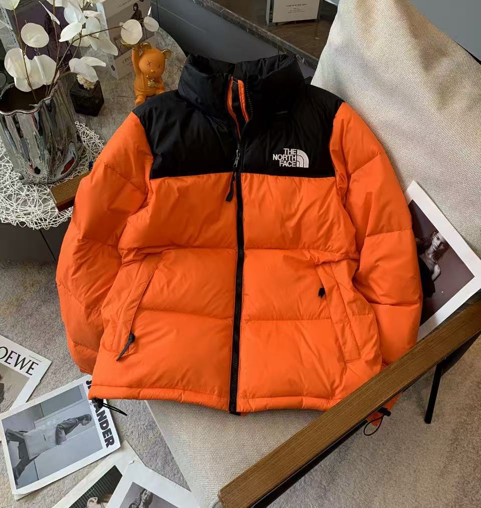THE NORTH FACE  ザ・ノース・フェイス  ダウンジャケット