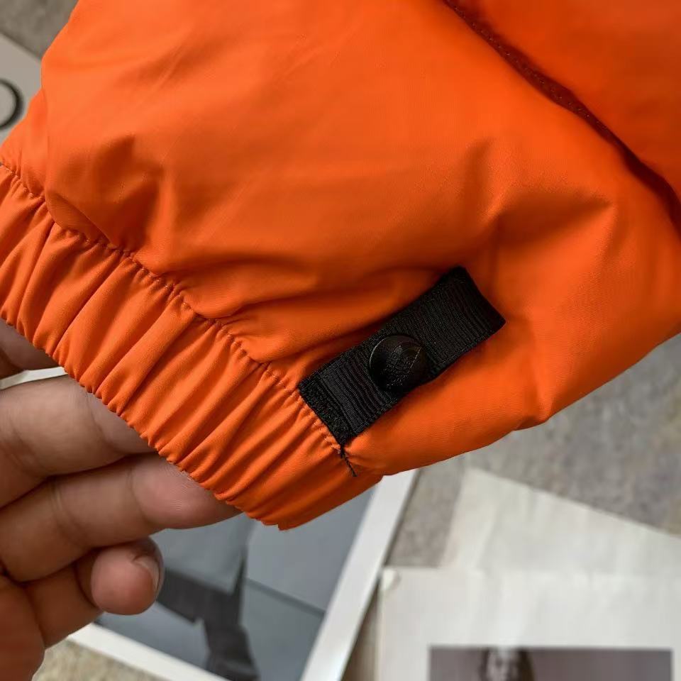 THE NORTH FACE  ザ・ノース・フェイス  ダウンジャケット