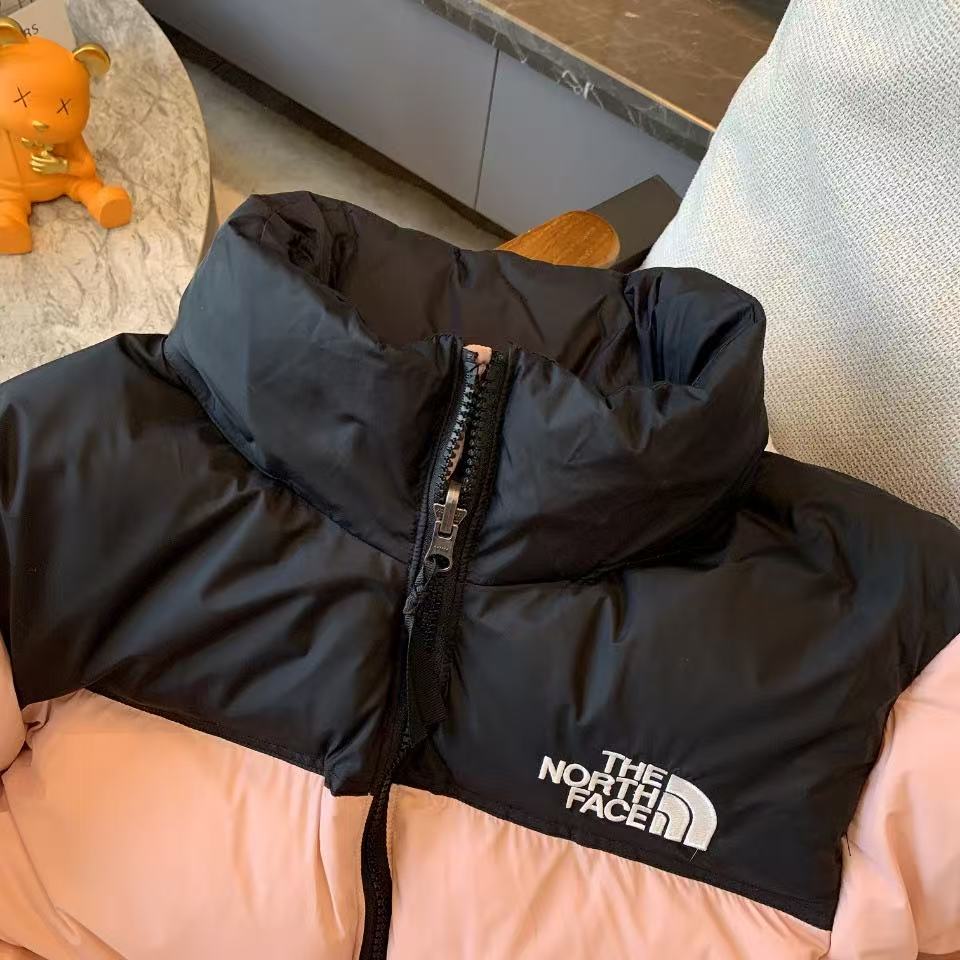 THE NORTH FACE  ザ・ノース・フェイス  ダウンジャケット